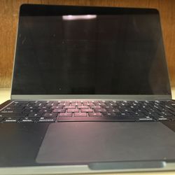 MacBook Air M4 (2025) – 13” / 16GB RAM / 256GB SSD – Excellent Condition + Warranty