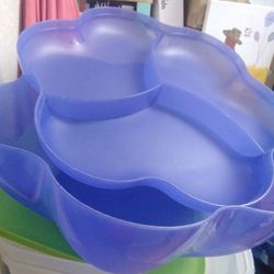 Tupperware 