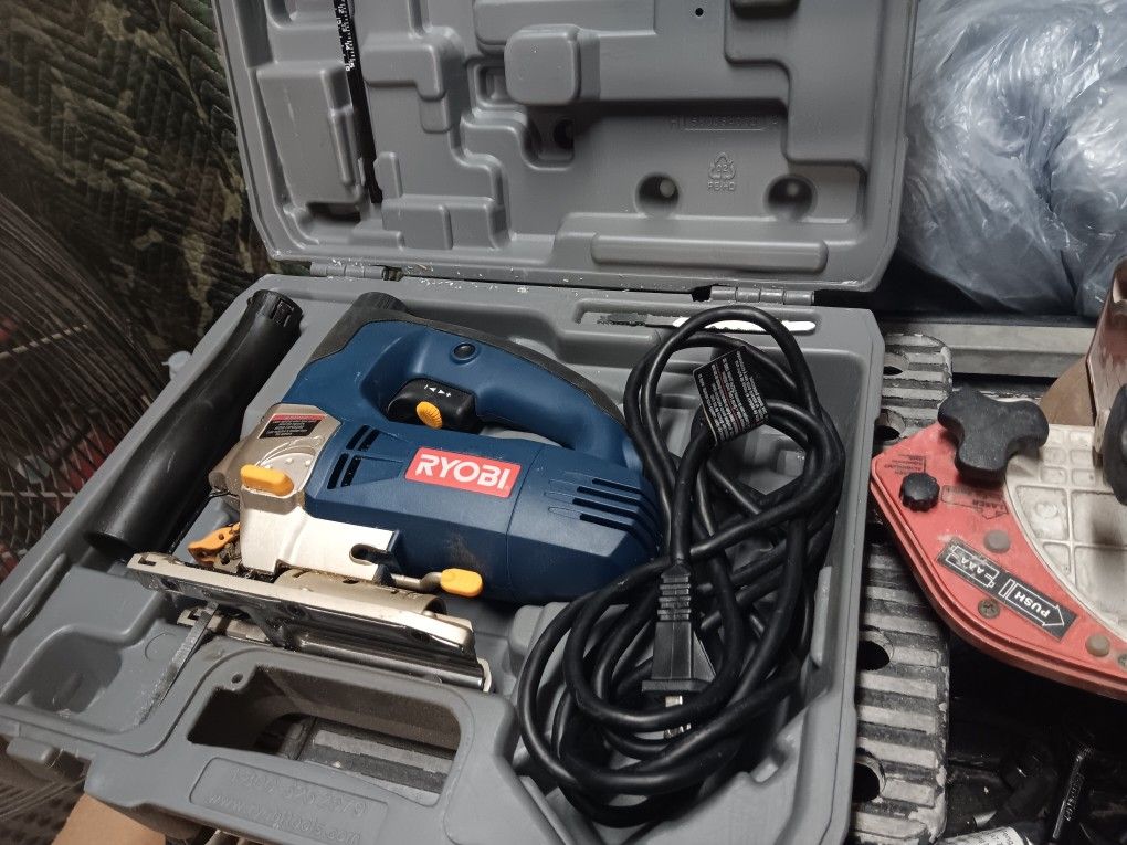 Ryobi Jig Saw with Laser and Accessories .