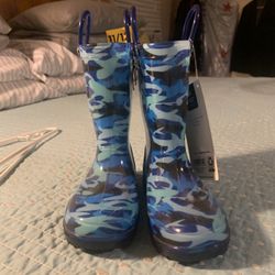 Kids Light Up Rain Boots