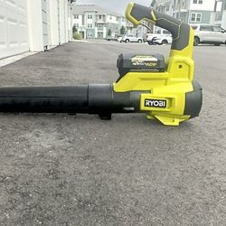 Ryobi 40V Trimmer,40V Blower, Battery And Charger 