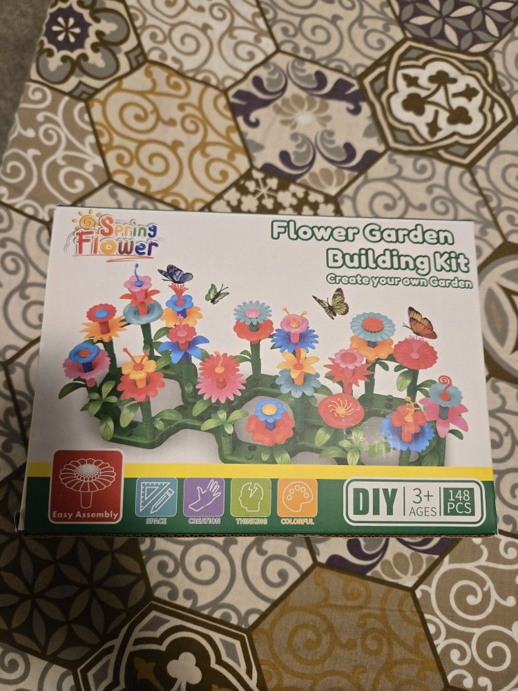 Kids Flower Garden Building Kit