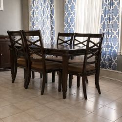 Dinning Room Set