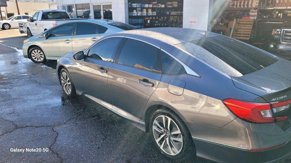 COVINA RADIO GUYS 🔊  🔊 🔊 Car Audio ✅️ Alarms ✅️ Window Tint ✅️ LED Lights ✅️ Troubleshooting ✅️ And Much More.  Sales And Installations 

