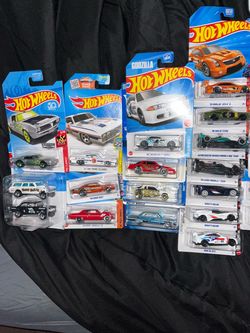 Hot Wheels Die-Cast Car Collection Lot
