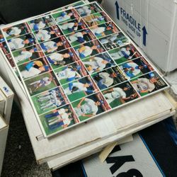 Baseball Memorabilia And Cards 