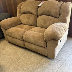 Recliner love seat seats from 499 up to 1000 brand new
