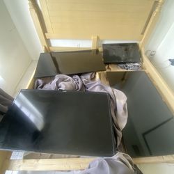 BEST OFFER!!! 5 TV Everything Good Condición With The Bed Frase