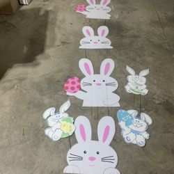 BUNNY YARD DECOR