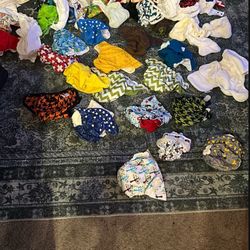 Nicki’s Baby Diapers And Covers
