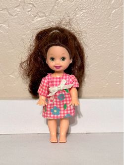 Vintage 1996 Mattel “Li’l Friends of Kelly – Chelsie #16004” Doll Redressed in Vintage 1996 Mattel “Kelly – Potty Training Kelly #16066”