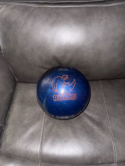 Brunswick rhino 14 pound bowling ball