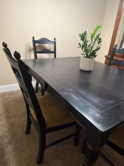 Dinning table and chairs
