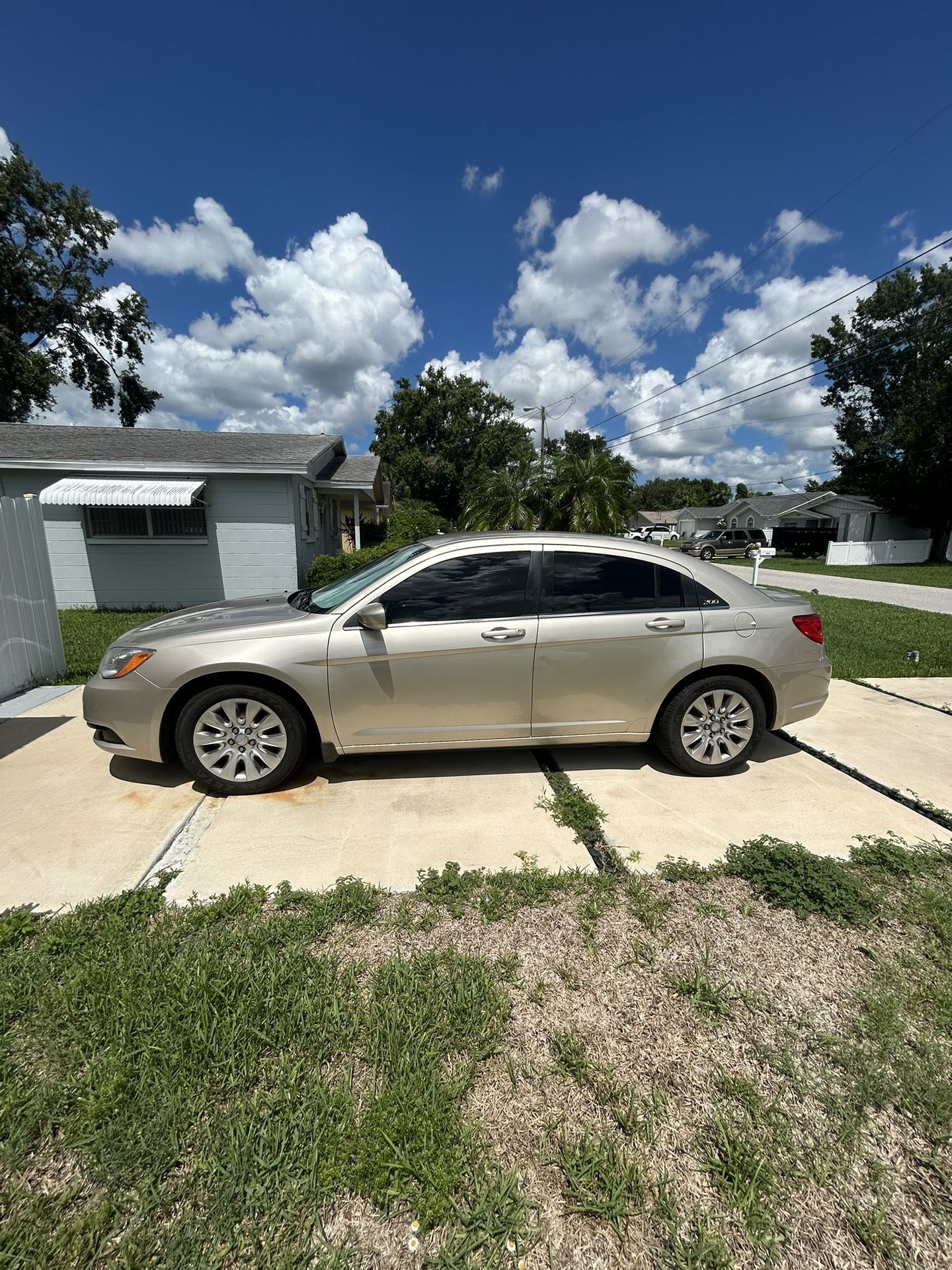 2014 Chrysler 200