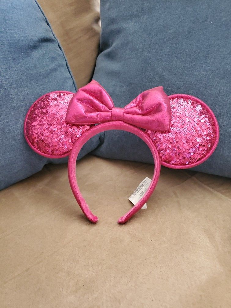 Pink minnie mouse ears