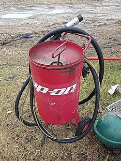 Snap on sand blaster