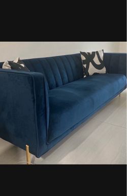 Sofa & Loveseat