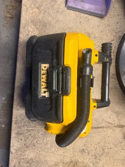 Dewalt vacuum 20v