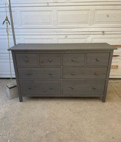 IKEA Hemnes 8-Drawer Dresser Gray!