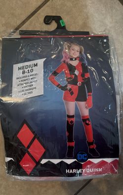 Costume