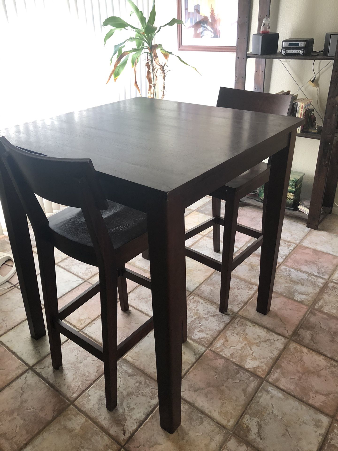 High top kitchen table & 2 chairs.