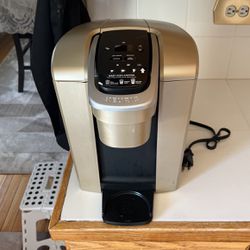 Keurig Coffee Brewing Machine 
