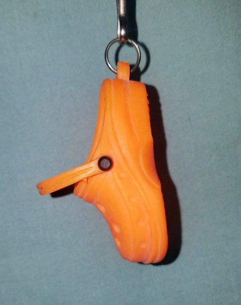Adorable Cute Orange Croc Keychain Fob Ornament ( Clog Sandal Shoe ) Never Used
