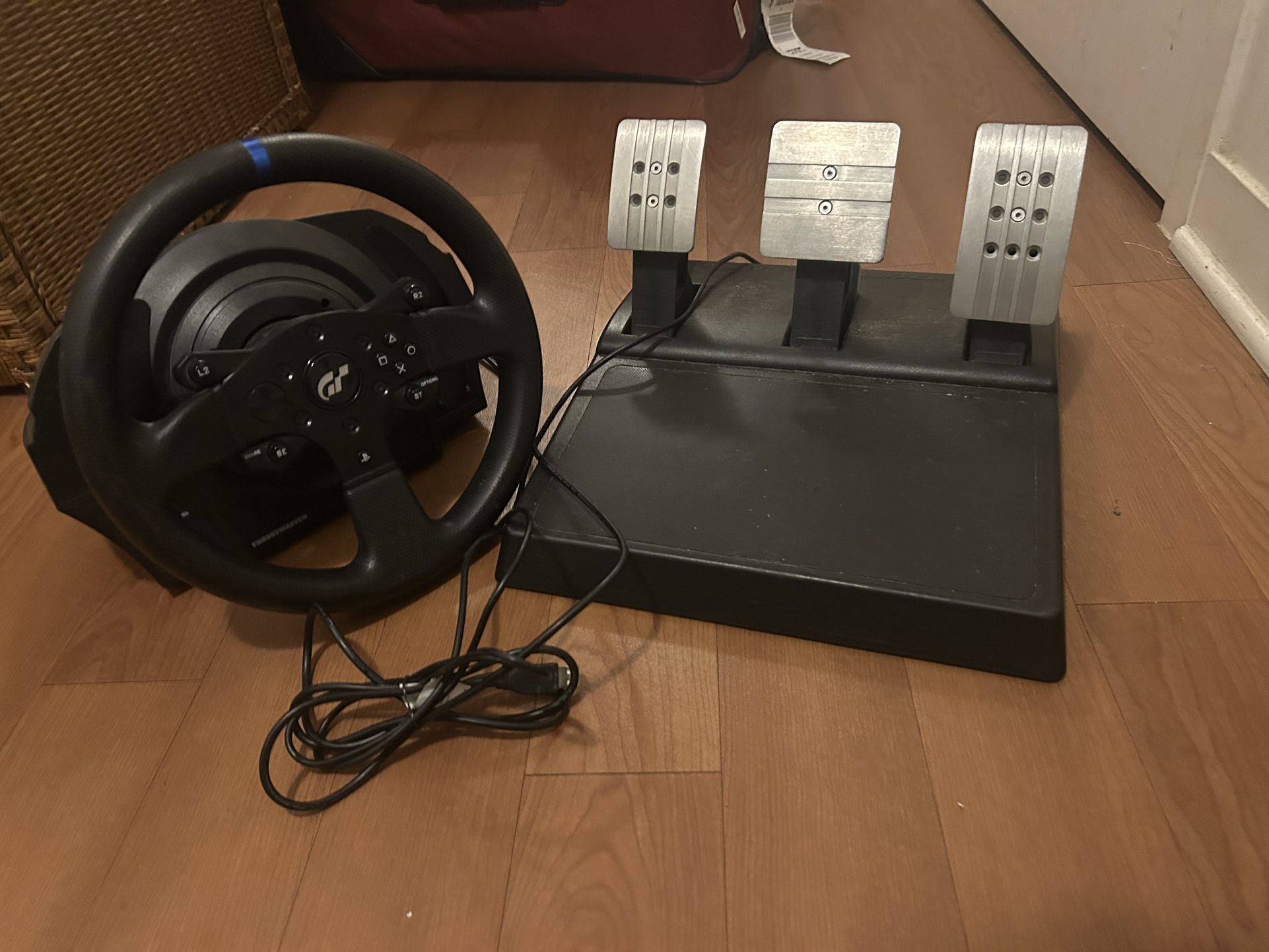 Thrust Master T300 Gaming Wheel