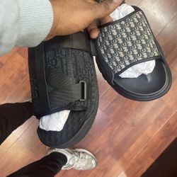 dior slide 