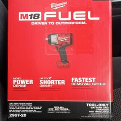 Milwaukee 1/2" High Torque Impact Wrench M18