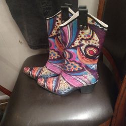 Floral Bliss Rain Boots With Heels. 