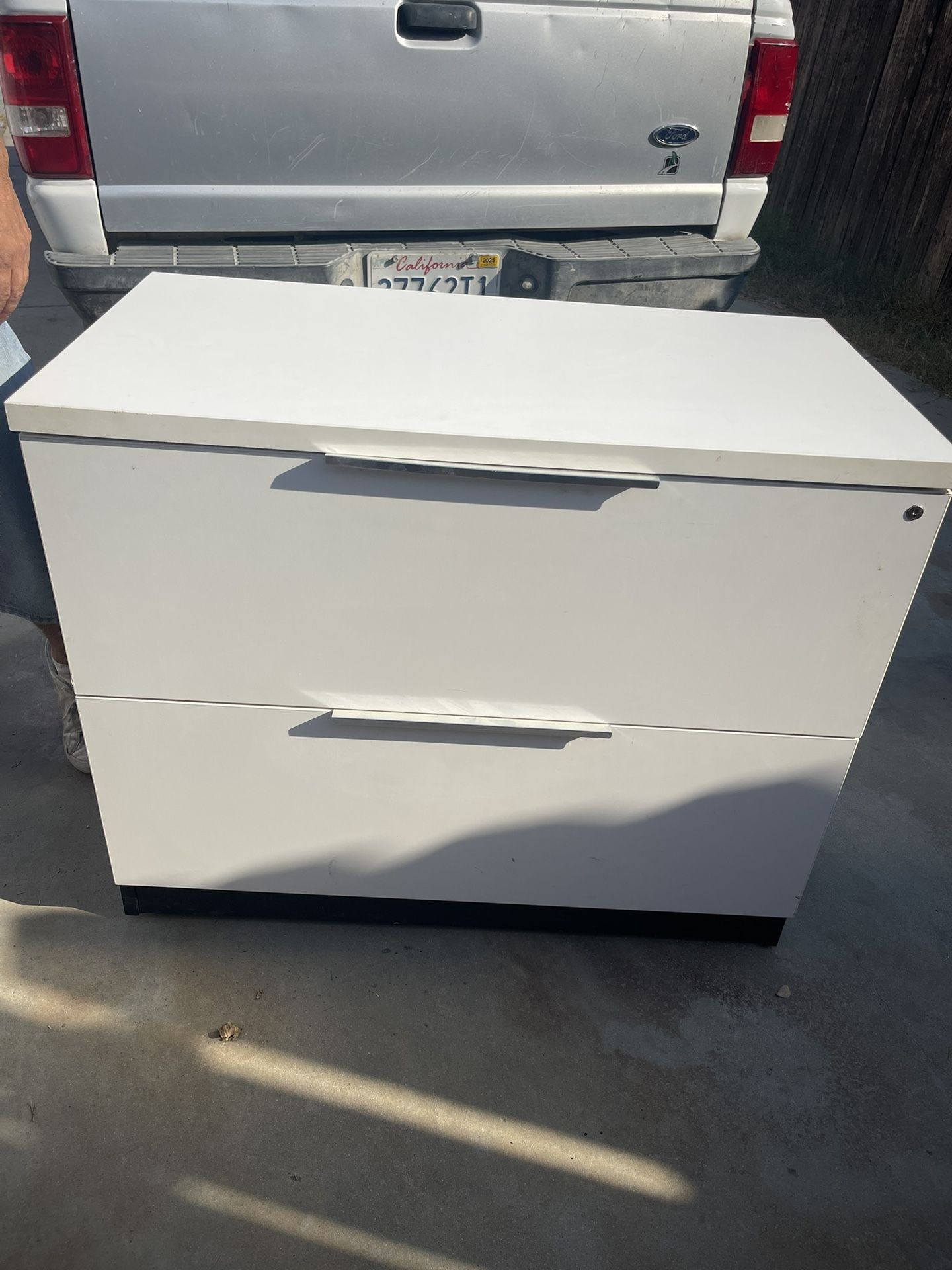 White Modern Lateral File Cabinet 2 Drawer