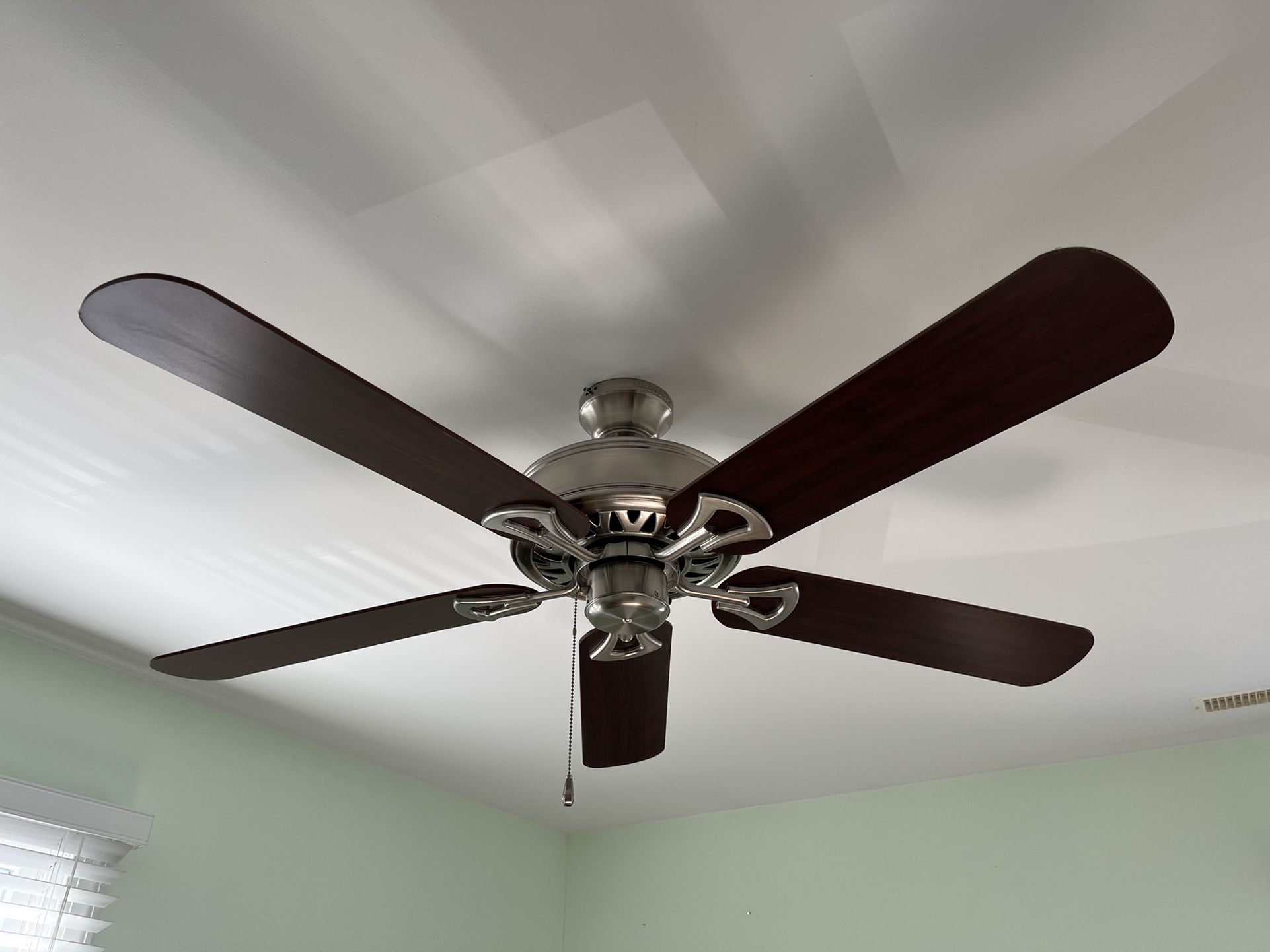 Harbor Breeze Classic 52-in Brushed Nickel Indoor Downrod or Flush Mount Ceiling Fan