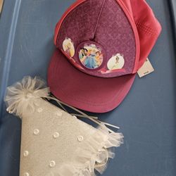 2 NEW  DISNEY PRINCESS  HATS