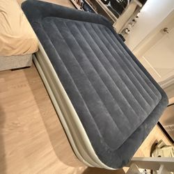 Intex Air Mattress – Queen Size – Built-in Pump + Carry Bag 
