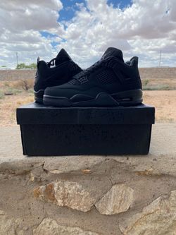 🖤 Jordan 4 “Black Cat” – Men’s Size 9.5 | The Pair Everyone Wants