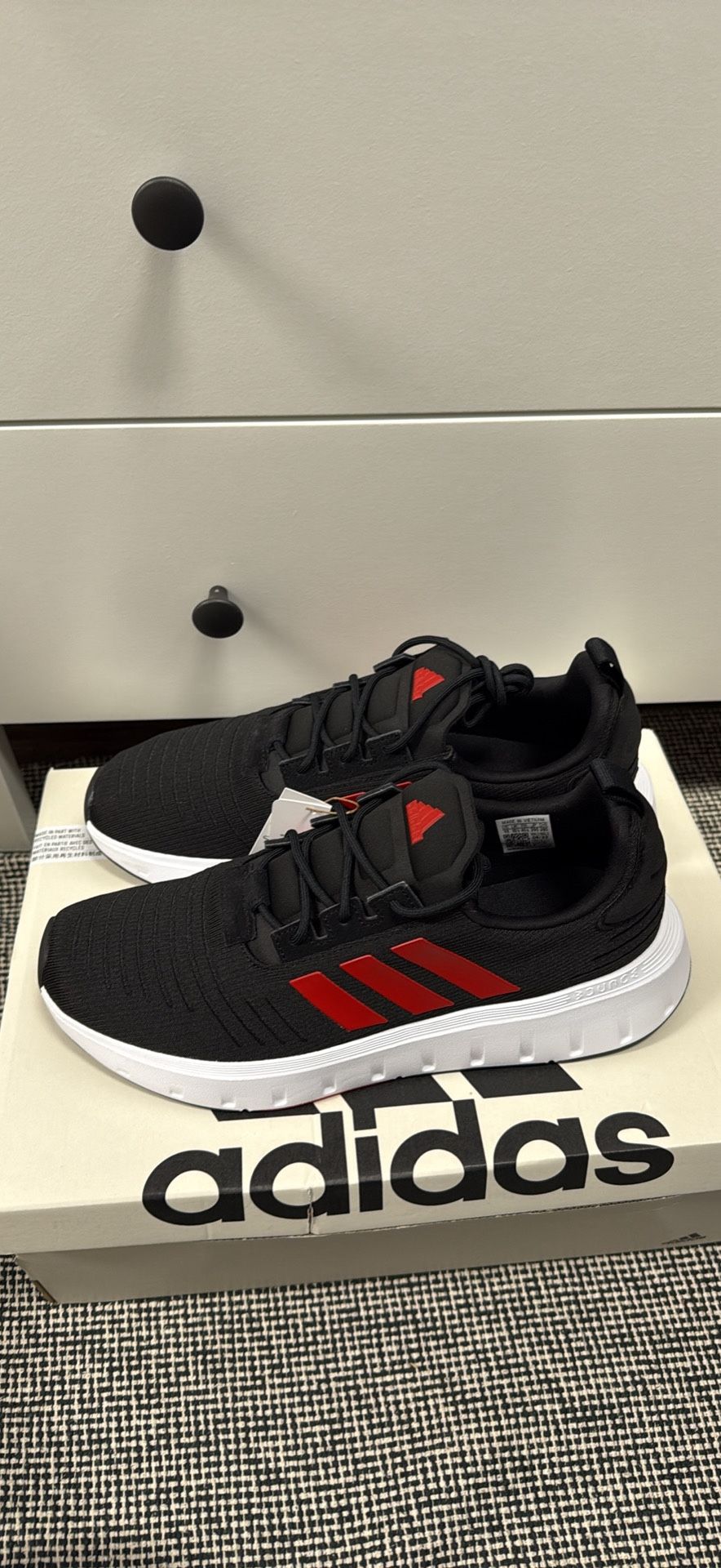 Adidas Men Size 11
