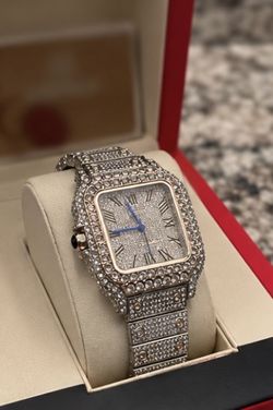 Iced Out Silver Watch With Box – Luxury Style