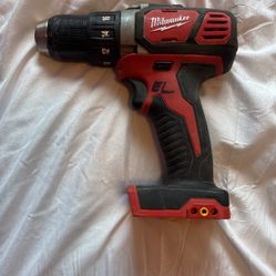 Milwaukee M18 Drill Driver 