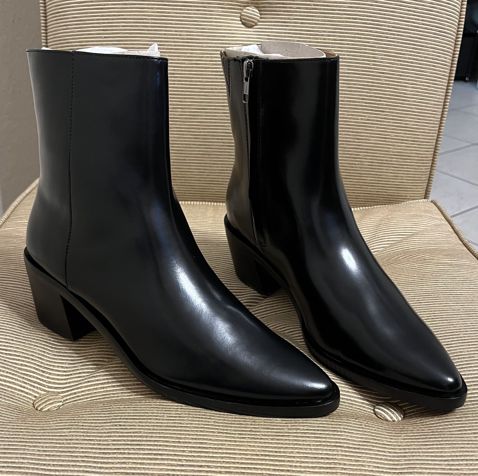 BRAND NEW - Madewell “The Everten” Leather Ankle Boots - Black