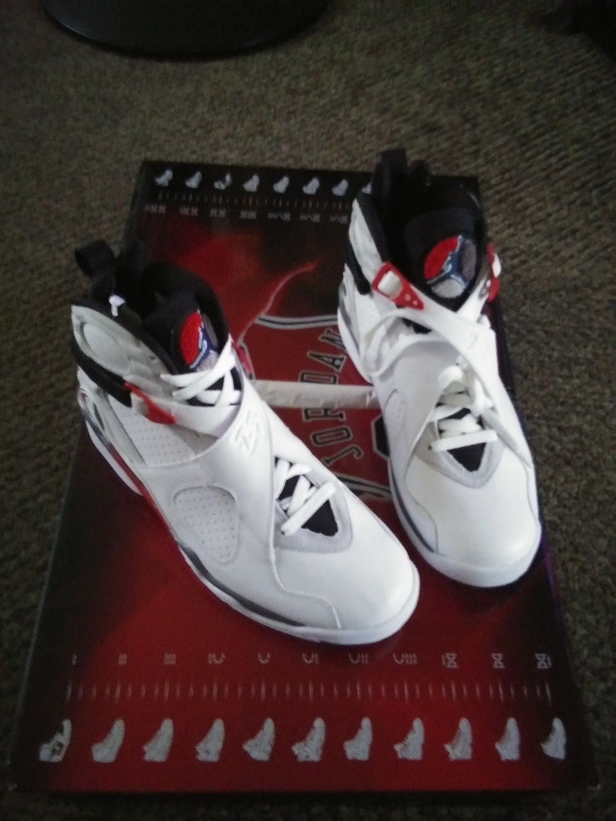 Air Jordan 8 Bugs Bunny 2008 DS Size 10