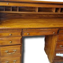 Antique Wodcroll Top Desk In Great Shape