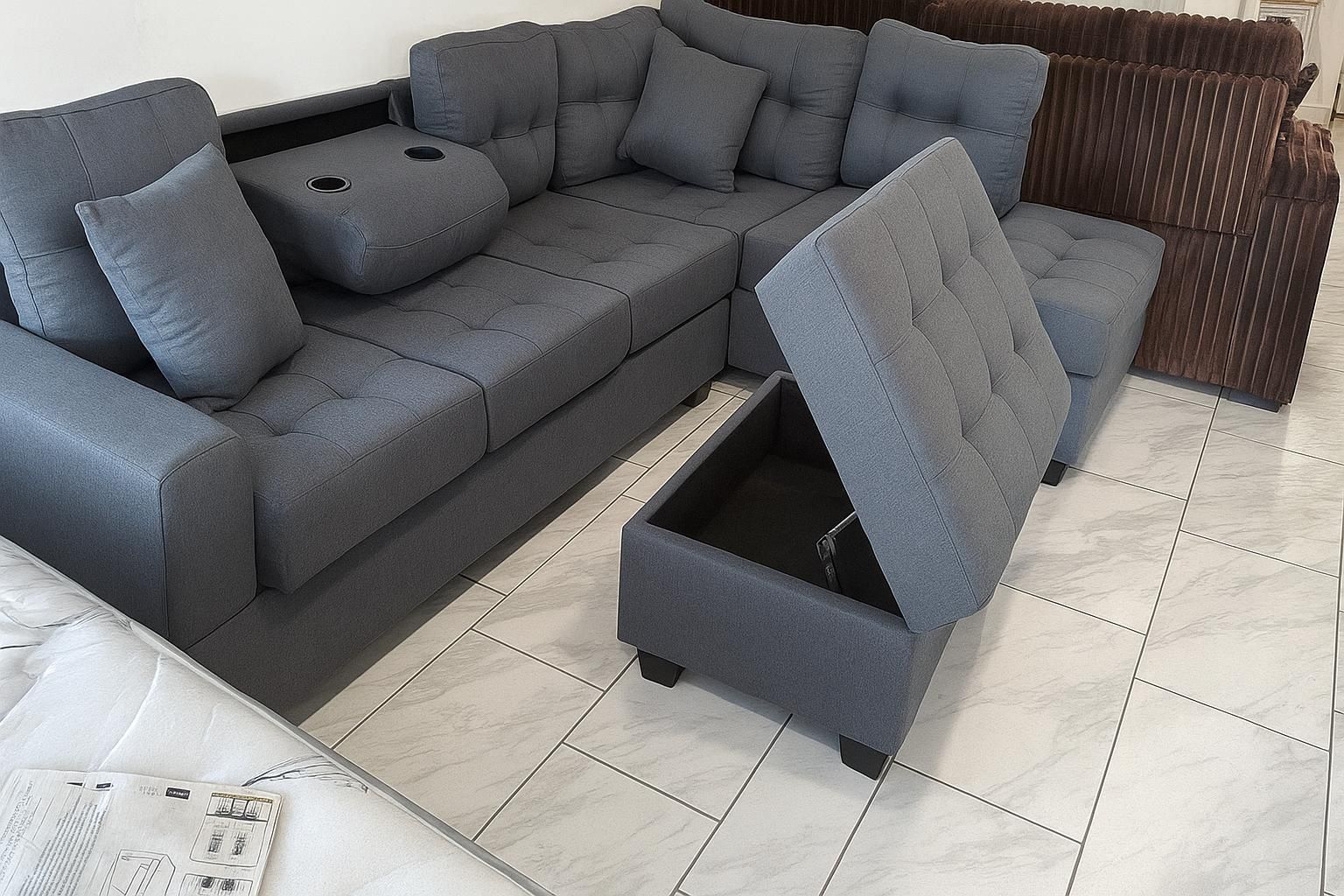 Sofa Seccional : Ask For Price