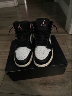 Air Jordan 1’s Pink/purple grade school size 4.5 youth