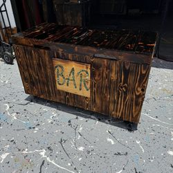 Custom Bar