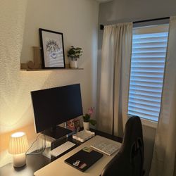 Dowinx Gaming / Office Chair with Footrest