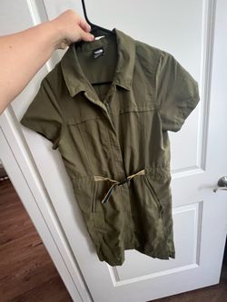 The Northface women’s small dress