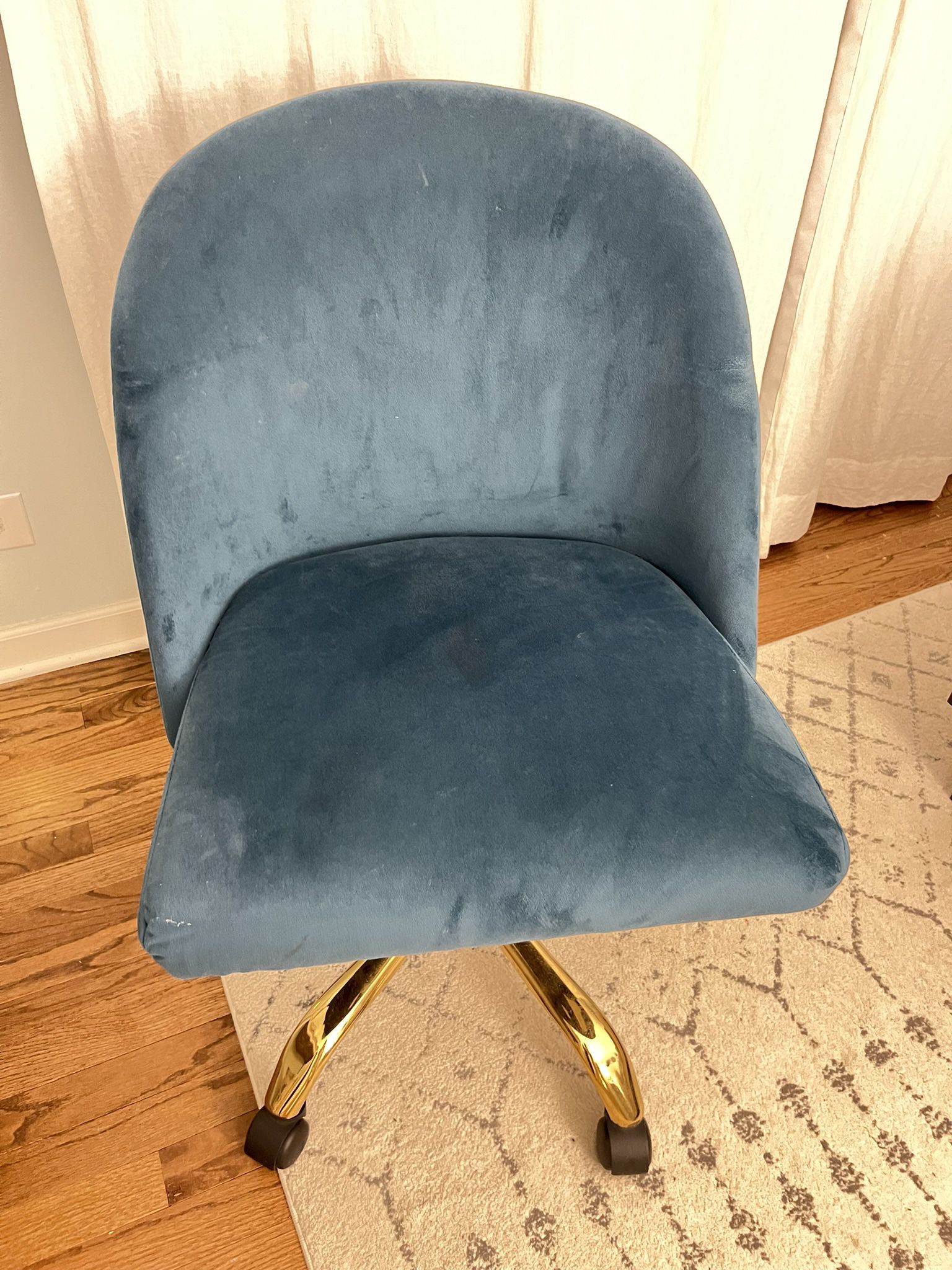 Rolling Desk Chair In Teal