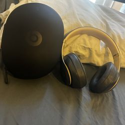 Beats Studio Pro 