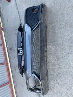 2017-2019 Honda Civic Hatchback Front Bumper Cover